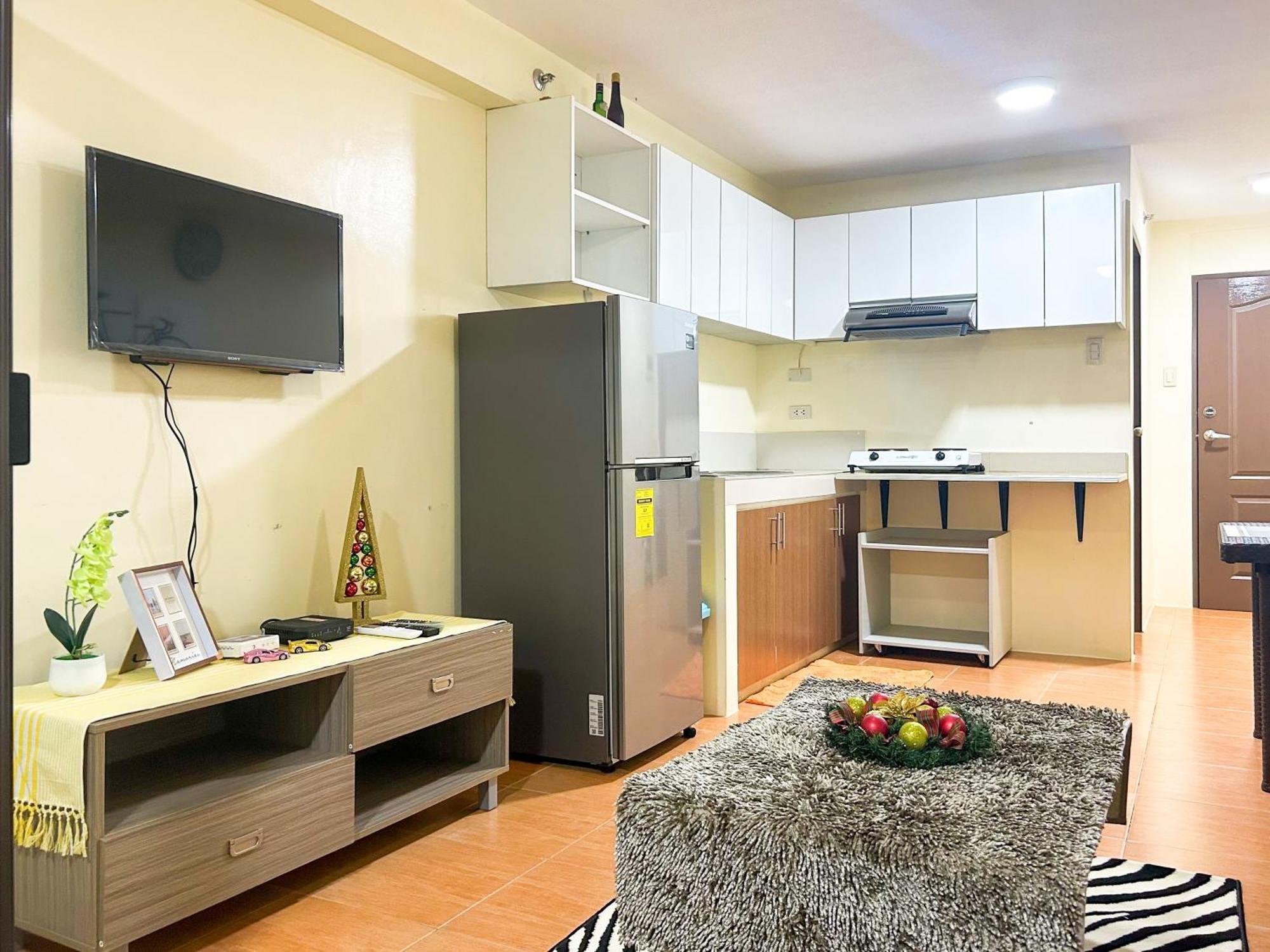 Affordable One Bedroom Condo in One Oasis 1726 Cagayan de Oro Esterno foto